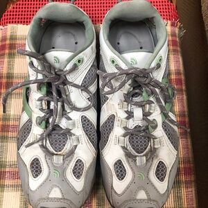 The North Face Hydro Trak Sneakers outdoors athletic shoes size 8